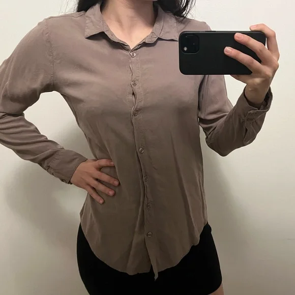 Beige blouse - Picture 3 of 3